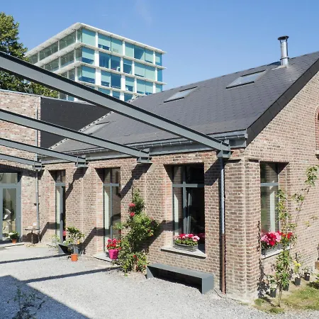 Bed & Breakfast Au Jardin Des Vennes *
